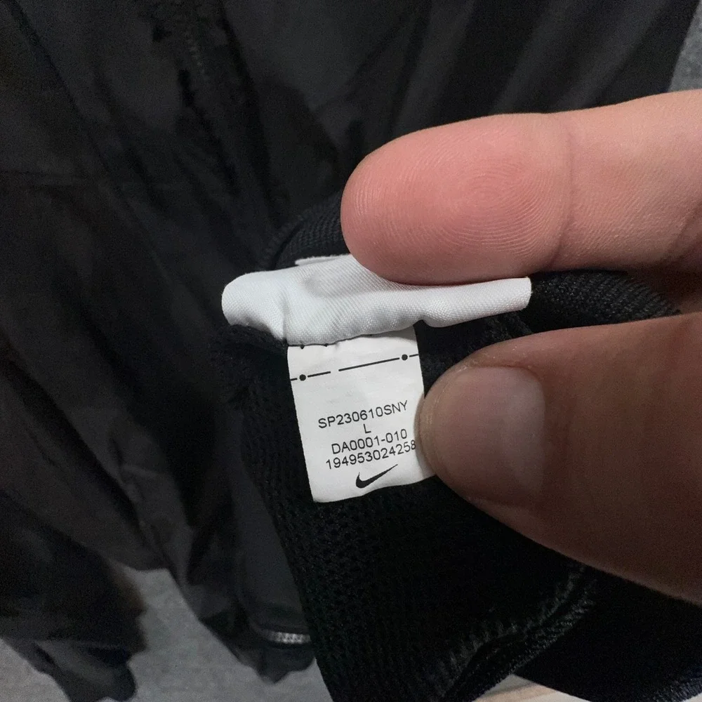 Nike windrunner jacket